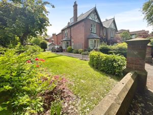 Photo 8- click for photo gallery